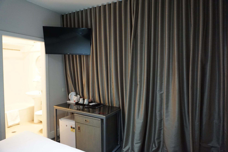 Bedroom 19