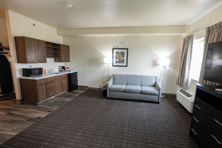 Others 4, Cobblestone Inn & Suites - Sheldon, O'Brien