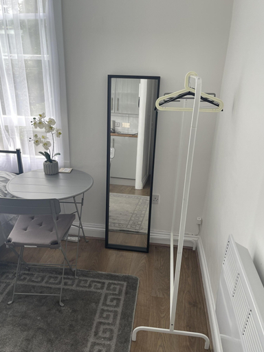 Others 4, Charming Studio in London - 1 Person Only, London