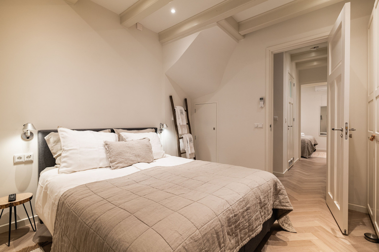 Bedroom 3, Leidse Square Luxury Apartment, Amsterdam