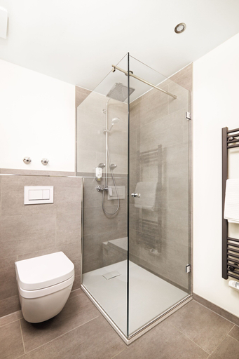 Bathroom 5, Hotel Stadt Grevenbroich, Rhein-Kreis Neuss