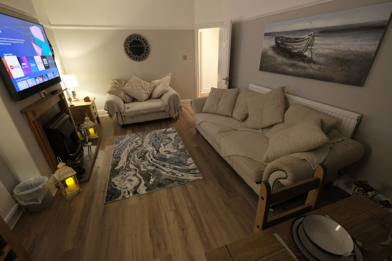 Living area 5, 2br-beachviews-petfriendly-freeparking, Conwy