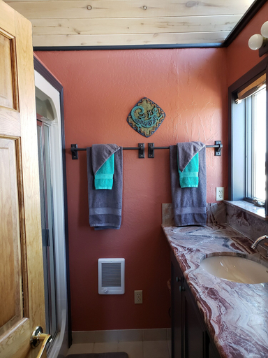 Bathroom, Starry Nights Ranch Bed & Breakfast, Montezuma