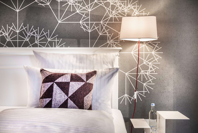 Bedroom 5, Steigenberger Hotel Treudelberg Hamburg, Hamburg