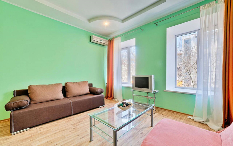 Others 3, Apartment on Derybasivska 17, Odes'ka