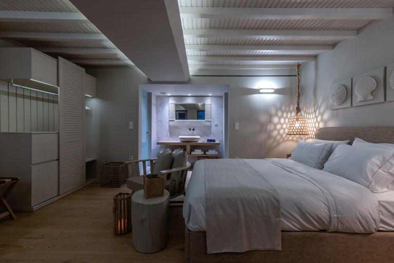 Bedroom 3, Oniro Suites, South Aegean