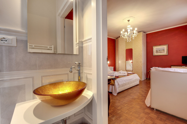 Bathroom 3, Ca' Riza, Venezia