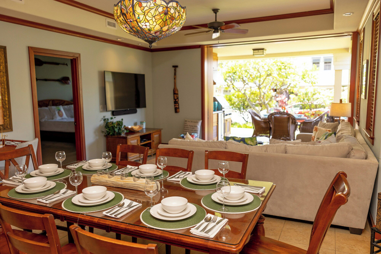 Food & Drinks 5, Kolea - Walk to Beach with Pool Access, Hawaii