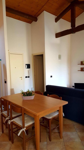 In-room dining 3, Verona4rent  Silvia, Verona