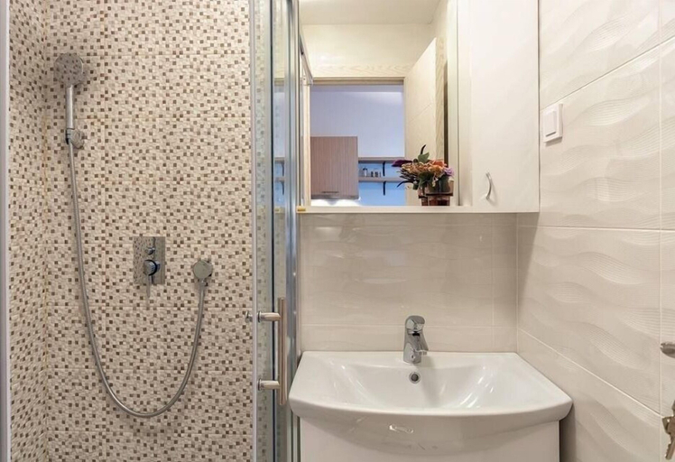 Bathroom 4, Beautiful apartments in Montenegro