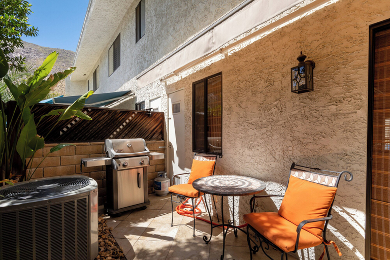 Others 4, Sunkist at 411 - Community Pool, Riverside
