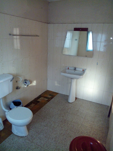Bathroom 3, Open Space Hotel Kumasi, Kumasi