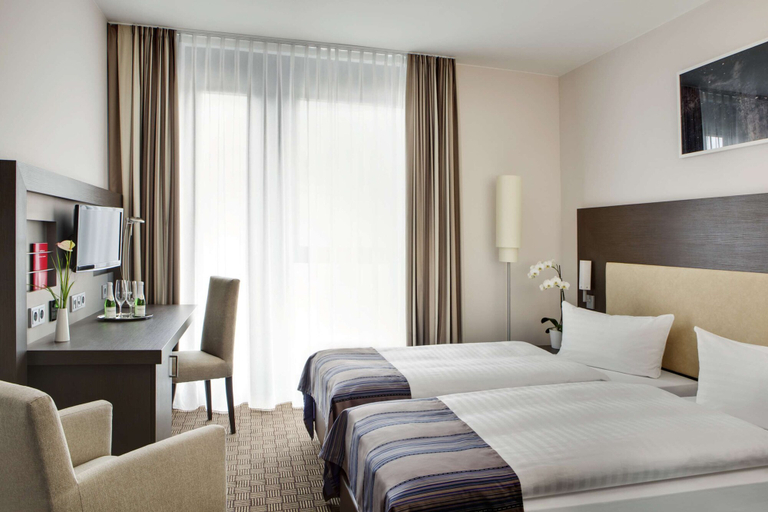 Bedroom 3, IntercityHotel Bonn, Bonn