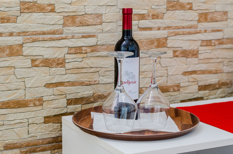 Food & Drinks 5, Apartment Vedrana, Dubrovnik