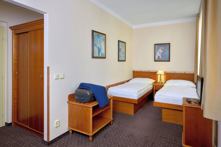 Bedroom 2, Hotel Melantrich, Praha 1