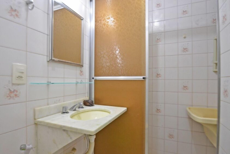 Bathroom, LineRio Copacabana Residence 139, Rio de Janeiro