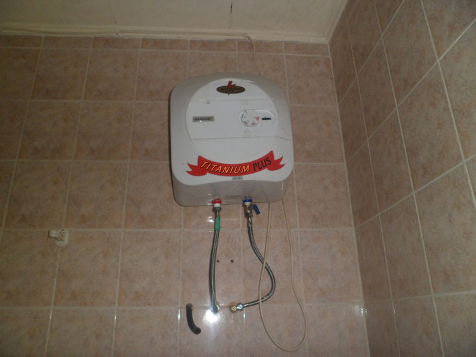 Bathroom, Kota Bunga BB, Cianjur
