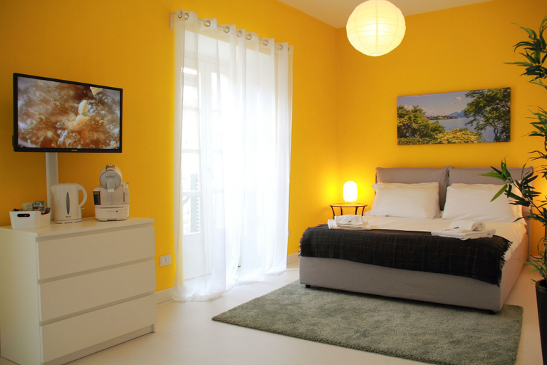 Bedroom 4, Verbania - Luxury Italy Apartments, Verbano-Cusio-Ossola