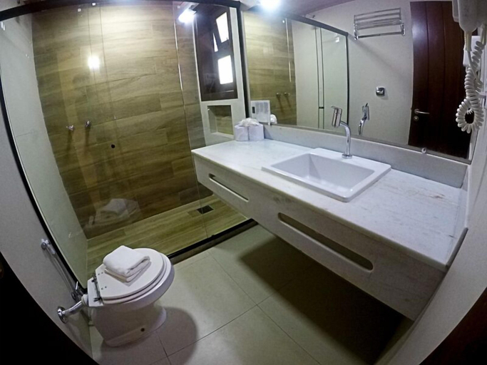 Bathroom 5, Hotel La Foret & Beach Club, Armação dos Búzios