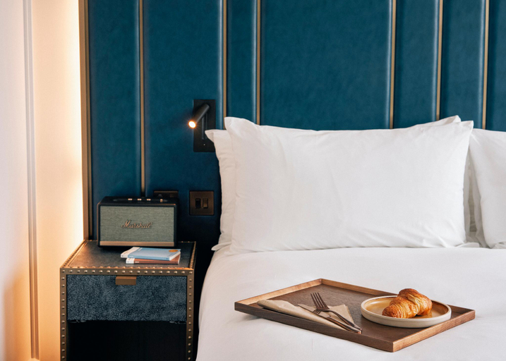 Bedroom 2, Page8, Page Hotel, London