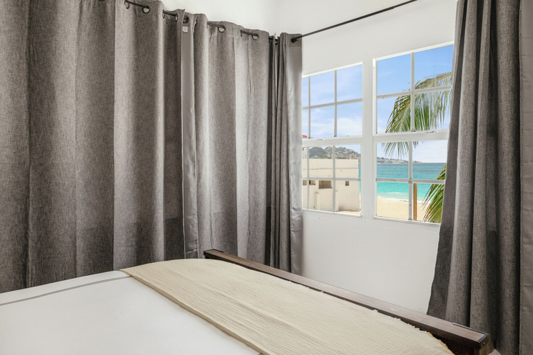 Bedroom 3, Cocovaa
