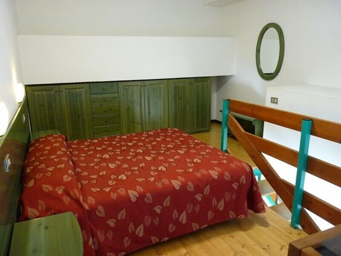 Bedroom 2, Hotel Ristorante La Rosa, Sondrio