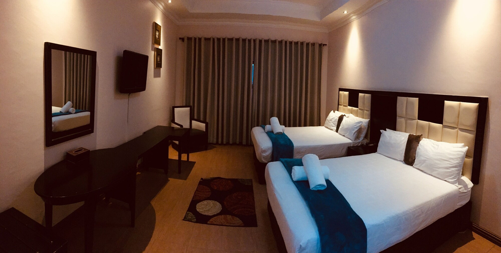 Bedroom 3, Al Hamra Hotel, eThekwini