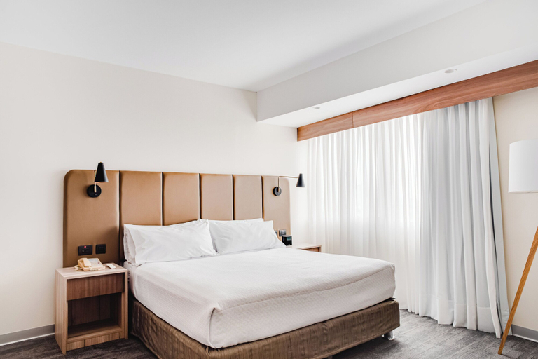 Bedroom 13
