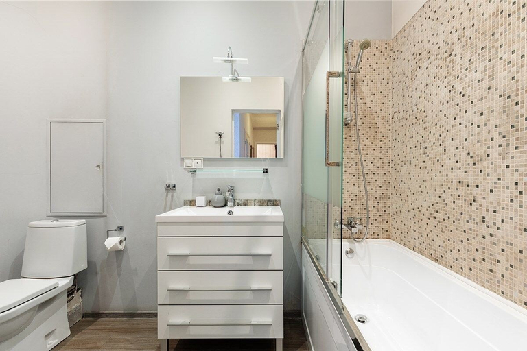 Bathroom 4, Day&Night Apartments - Polyanka, Central