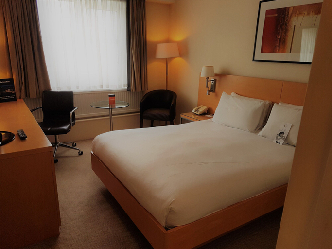 Bedroom 2, The Bradford Hotel, Bradford