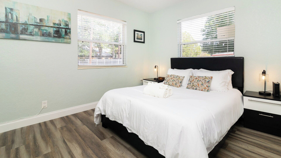 Bedroom 3, Midtown Sea Esta, Hillsborough
