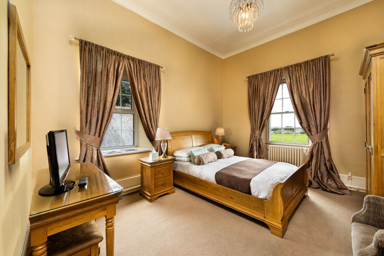 Bedroom 2, Greenhill Hotel, Cumbria
