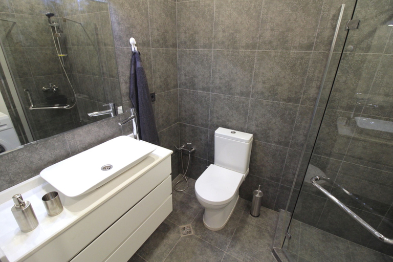Bathroom 4, Apartments Mega Palace, Batumi