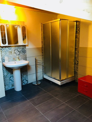 Bathroom 4, Ai Mulini di Verona, Verona