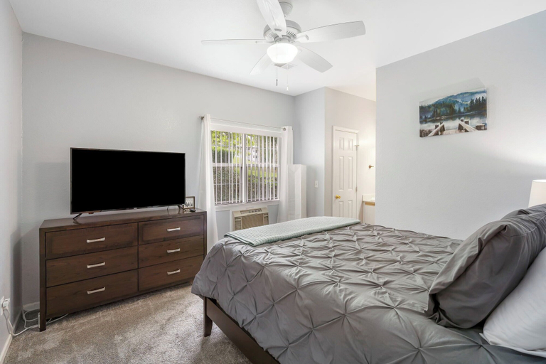 Bedroom 3, Tranquility Hills - Holiday Hills Branson - Golf Resort - Outdoor Pools, Taney
