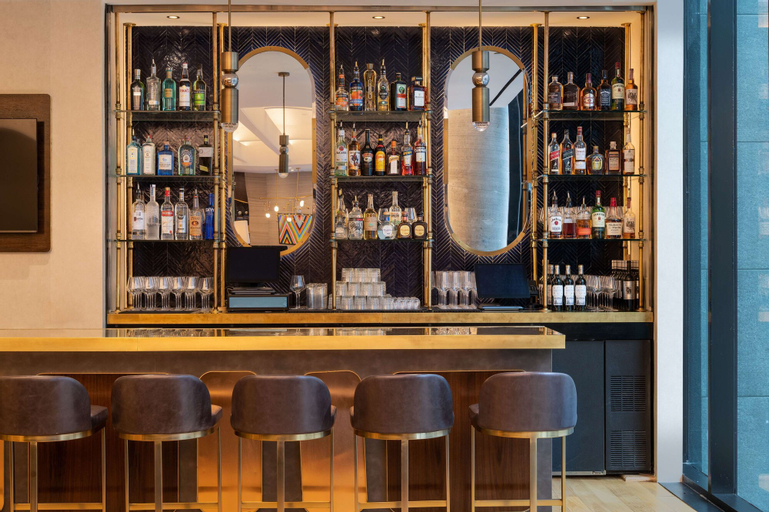 Food & Drinks 5, Motto by Hilton New York City Chelsea, New York