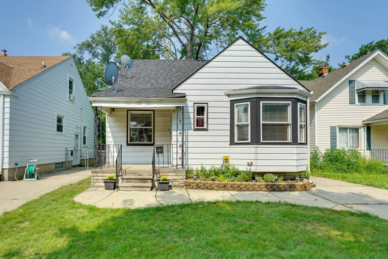 Exterior & Views 1, Pet-friendly Dearborn Home < 2 Mi to Downtown!, Wayne
