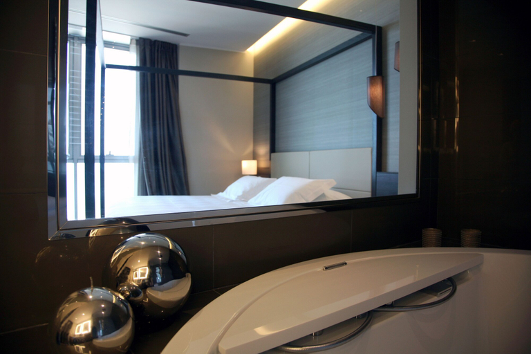 Bathroom 5, EGO Hotel, Ancona
