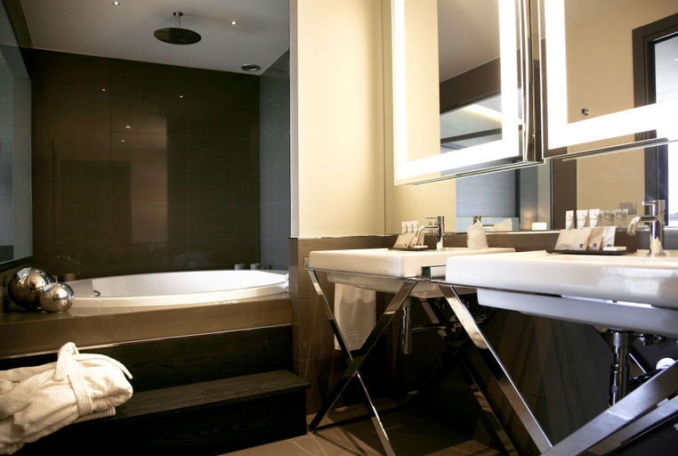 Bathroom 5, EGO Hotel, Ancona