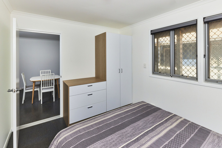 Bedroom 2, RAC Exmouth Cape Holiday Park, Exmouth