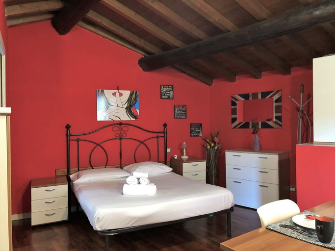 Room 4, Desenzanoloft – La baita, Brescia