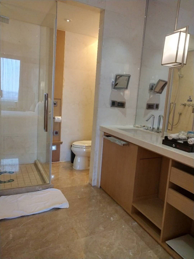 Bathroom 3, Ramada Plaza Qiandeng Kunshan, Suzhou