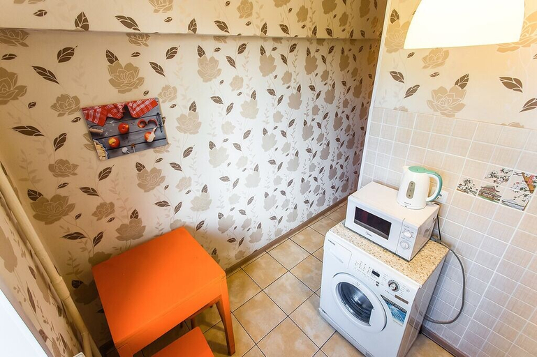 Others 3, Apartment on Nizhegorodskaya 71, Central