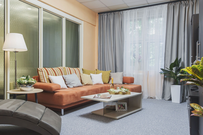 Others 5, GM Apartment Leontievskii 6 bld 2, Central