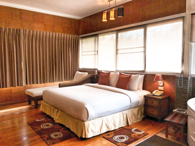 Bedroom 3, Birds and Bees Resort, Pattaya