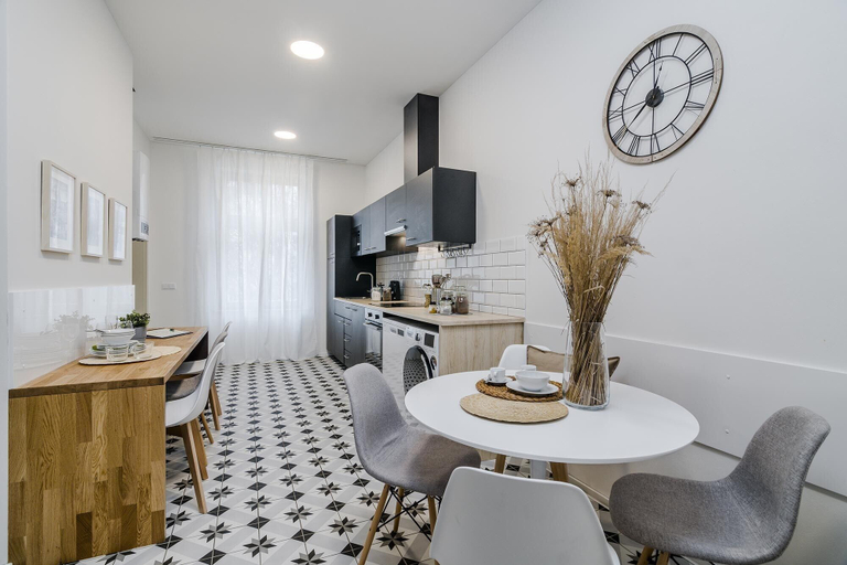 Food & Drinks 4, Royal APTs Prague by Michal&Friends, Praha 1