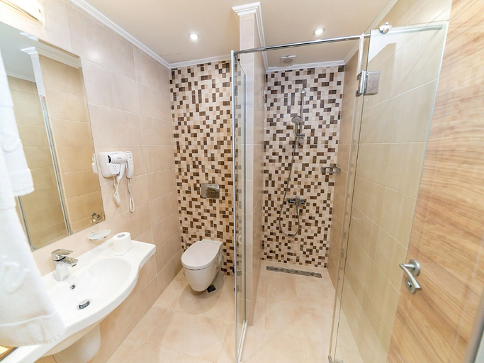 Bathroom 4, Hotel Zoo Sofia, Stolichna
