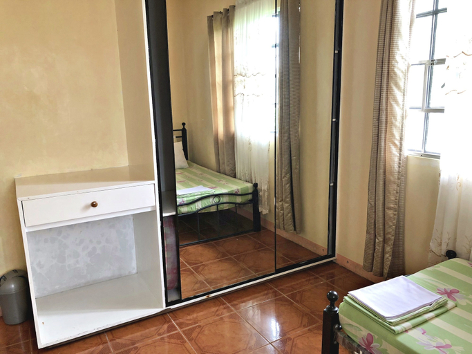 Others 4, Torente Vacation House, Tagaytay City
