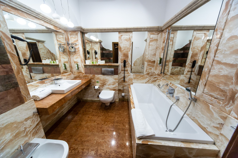 Bathroom 5, Hotel Rubinstein, Kraków City