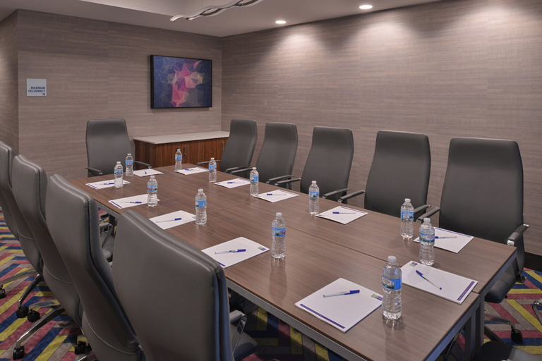 Business Facilities 3, Holiday Inn Express & Suites BRYANT - BENTON AREA by IHG, Saline